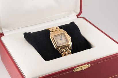 null CARTIER, 
Panthère" model, medium model.
Bracelet watch in 18k yellow gold....