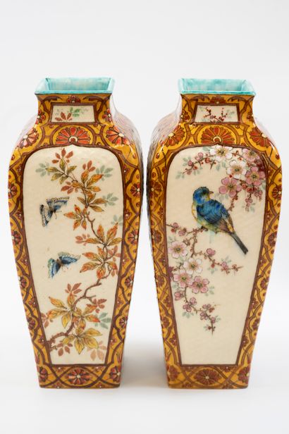 null Théodore DECK (1823-1891)
Pair of ovoid vases with cut sides and narrowed quadrangular...