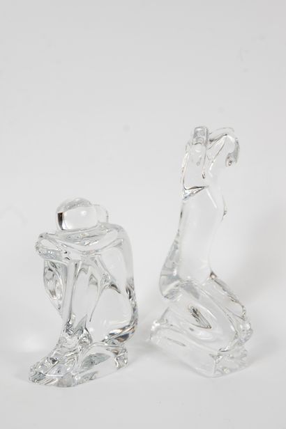 null BACCARAT
Two crystal subjects representing women.
Stamped under the base. 
Height:...