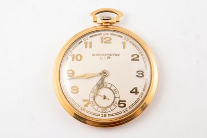 null LIP
Pocket watch in 18k yellow gold. Circular case. Cream dial with Arabic numerals,...