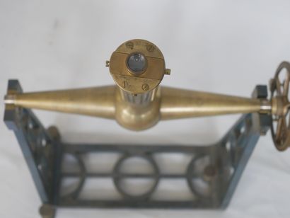 null Astronomical telescope. Polished brass cruciform, side wheel with filters and...