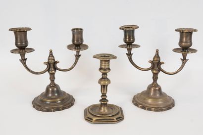 null Set of 3 silver-plated candlesticks.
(In the state. Missing a bobèche)