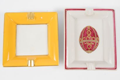 null Set of two porcelain ashtrays:
- A white and yellow ashtray with gilded fillets,...