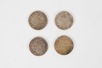 null 4 silver 10 franc coins, 1965. 
Weight : 100gr
