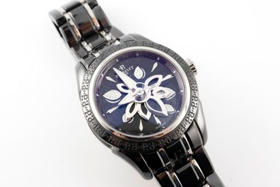 null PERRELET
DIAMOND FLOWER" model
Reference: A2039/A0248
Ladies' watch in grey...