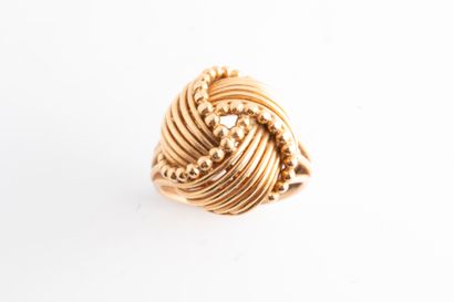 null Tourbillon ring in 18k yellow gold. 
Weight: 7.30g