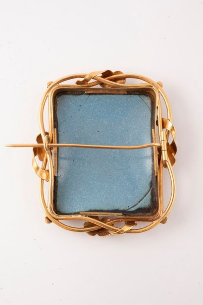 null 18k yellow gold brooch featuring an enameled scene after Bartolomé Esteban MURILLO,...