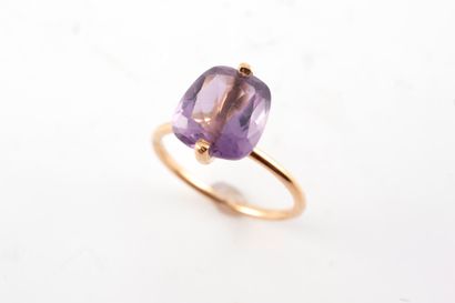 null 18k gold ring set with a faceted amethyst. 
Gross weight: 2.30g. TDD 52