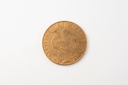 null FRANCE - FRENCH REPUBLIC
10 franc gold coin, 1901
Av. Crowned Marianne, Signature...