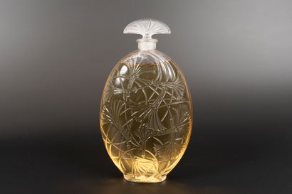 null RENE LALIQUE « Tantôt »
Rare et exceptionnel flacon créé par René Lalique en...