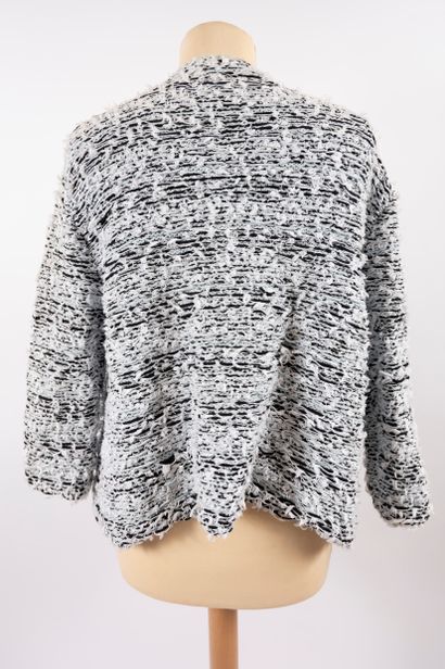 null KARL LAGERFELD
Long-sleeved boucle jacket.
Size S (Oversize, fits up to L)