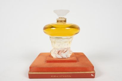 null LALIQUE France « Les Sirènes », édition 2001
Flacon en cristal avec PDO, série...