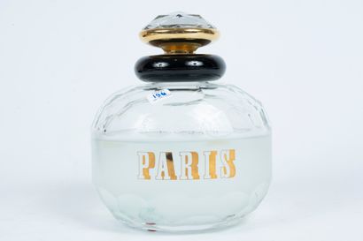 null YVES SAINT LAURENT « Paris »
Flacon en verre, factice géant de décoration, titré....