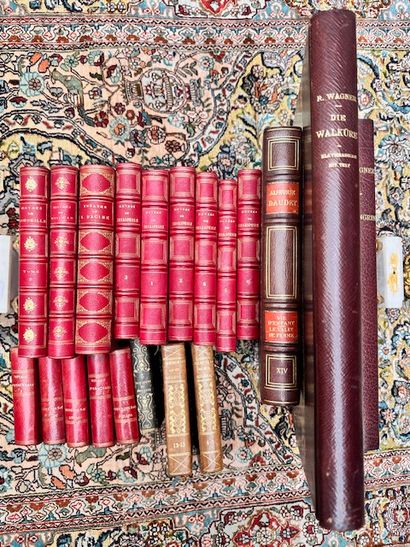  Lot de livres comprenant en partie ou complet : Prosper Mérimée : Colombia; Dante... Gazette Drouot