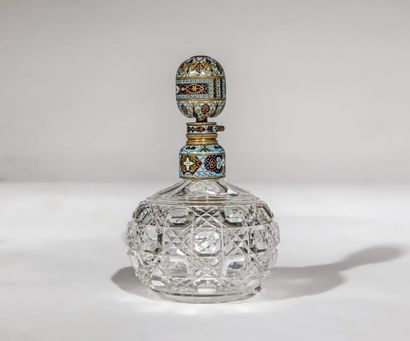 null Pulvérisateur de toilette en cristal taillé et bronze cloisonné- Hauteur : 16...