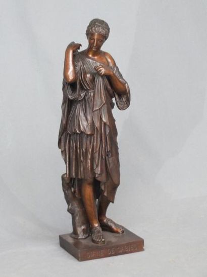 null DEBUT Marcel (1865-1933) -Bronze à décor d'un personnage oriental- signé sur...