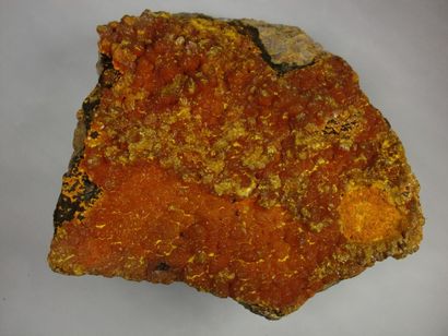 Minéralogie Francevillite. Mine de Mounana, Franceville, Province du Haut-Ogooué,...