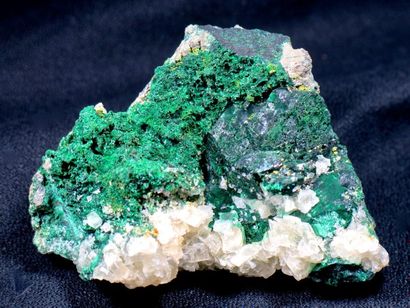 Minéralogie Malachite et calcite, Mine de Tsumeb, Namibie. Echantillon provenant...