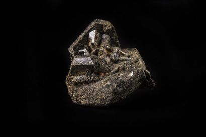 Minéralogie Epidote -Mine Raywoo Baluchistan (Pakistan)

8.5x7x7cm 8.5x7x7cm.

Monocristal...