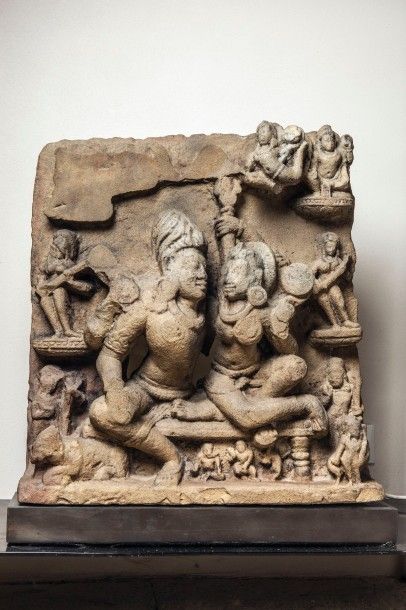 Arts d'Asie Umamahesvara illustrant Shiva et Parvati tendrement enlacés, la Shakti...