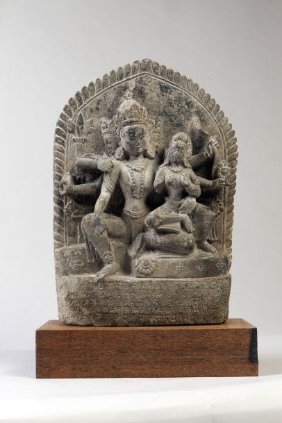 null Stèle Uma Maheshvara illustrant le couple divin Shiva Parvati, la Shakti sur...