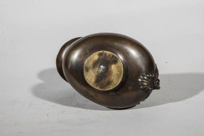 null Une coupe en bronze à patine brune - Hauteur : 15cm - Naples, Italie, XIXème...