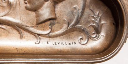 null Ferdinand LEVILLAIN (sculpteur médailleur parisien, 1837-1903), coupe oblongue...