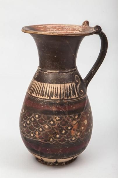 null Vase à anses en terre cuite à décor d'écailles. Grèce, Corinthe VIème s. av...