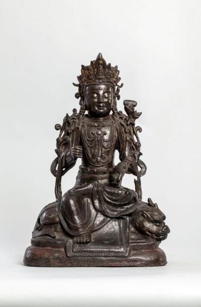 null Le Boddhisattva Kwan Yin Lokeshvara assis en délassement sur le kilin coiffé...