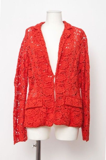 null Diane Von FURSTENBERG.Veste en guipire à motif floral rouge, col châle cranté,...