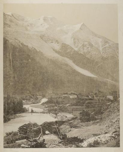 NON IDENTIFIÉ Paysage de montagne, vallée de Chamonix
Essai de photogravure, 315x250...