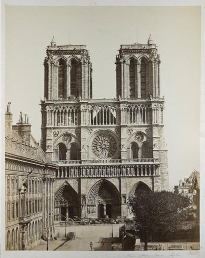 BISSON Frères Façade de Notre-Dame de Paris, vers 1857
Epreuve albuminée, 445x352...