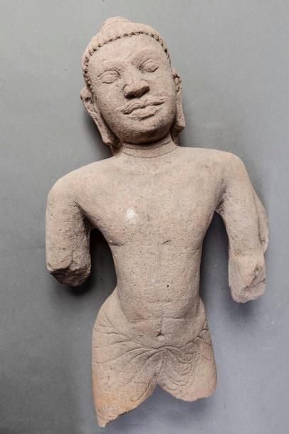 null Buste de Shiva, le large visage surmonté d'une coiffure ciselé e de boucles...