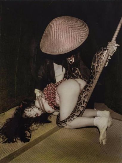null Atsushi Sakai, Japon: Oeuvre " Shibari " dans la tradition du " bondage " japonais...
