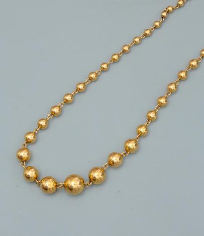 null Collier de perles d'or jaune, 750 MM, dit "Marseillais", longueur : 45 cm, poids...