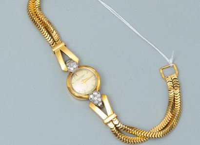 JAEGER LECOULTRE, Bracelet montre en or jaune,...