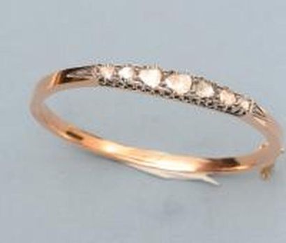 Bracelet en or jaune, 750 MM, orné de diamants...
