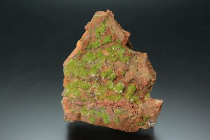 null PYROMORPHITE 

Beau spécimen 7x6x2cm collecté dans les années 1970 dans la mine...