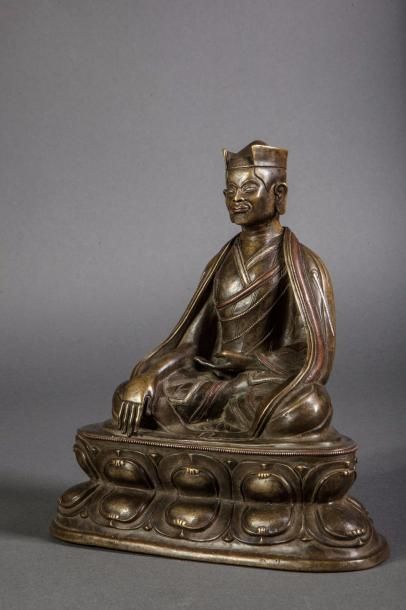 null Portrait de Karmapa Lama "Dus Gsum Khyen Pa" (1110 à 1193) assis en bumishparsha...