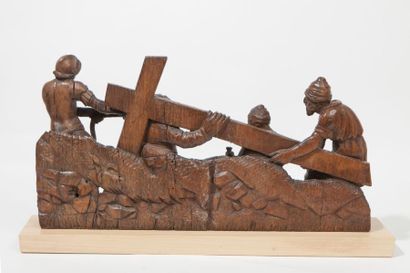 null Groupe sculpté en bois naturel représentant la Chute du Christ sur la route...