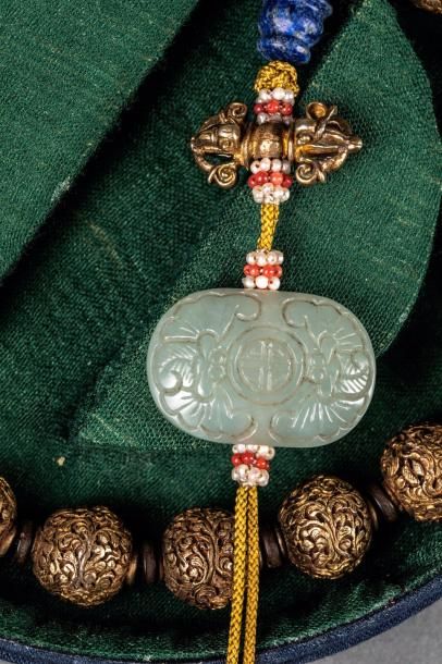 null Mala, rosaire de prières en perles de vermeille finement ciselée incorporant...
