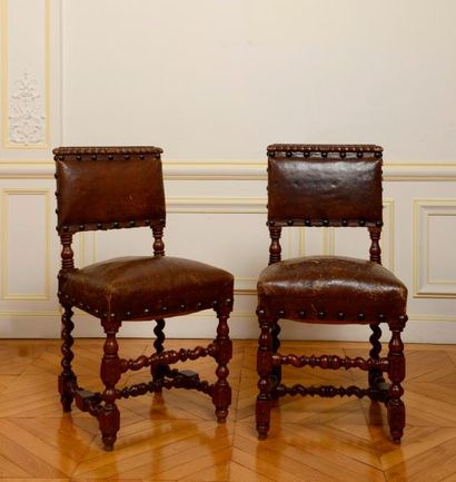 Paire de sièges en bois et cuir - style Louis...