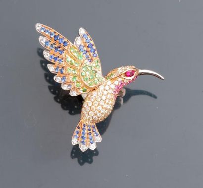 null Bague dessinant un oiseau en vol en or rose, 750 MM, recouvert de diamants,...