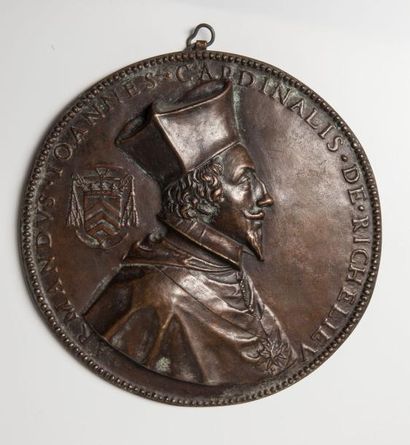 Médaille en bronze représentant le Cardinal...