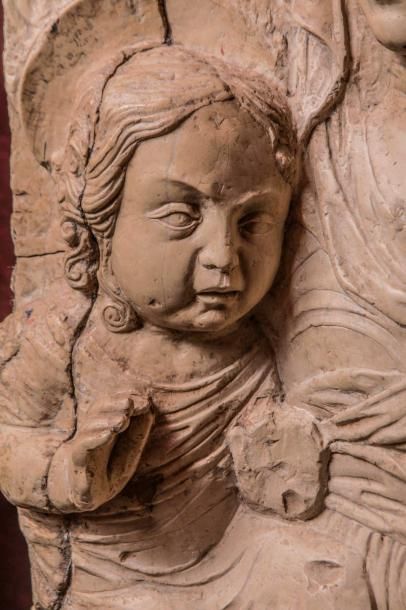 null Important bas relief sculpté en pierre marbrière savonneuse d'ISTRIE- Vierge...