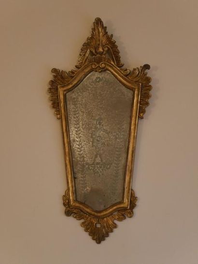null Miroir vénitien gravé en bois doré - - H : 79cm 