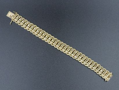 null Bracelet souple en or jaune à mailles américaines - Poids : 34,5gr 
