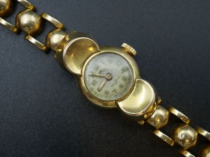 null Montre bracelet souple de dame en or à maillons genre TANK - Epoque 1940 - Suisse...