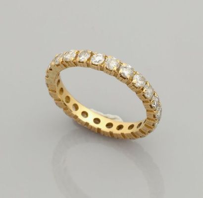 null Alliance en or jaune, 750 MM, soulignée de diamants, taille : 47, poids : 1,8gr....