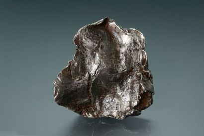 null METEORITE SIDERITE SIKHOTE-ALIN Météorite tombée le 12 février 1947, en Sibérie...